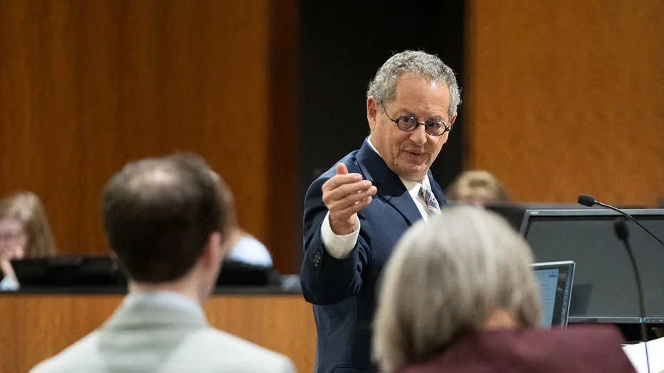 Tyler Robinson defense attorney should be ‘embarrassed’ for attacking Charlie Kirk as full of hate: lawyer