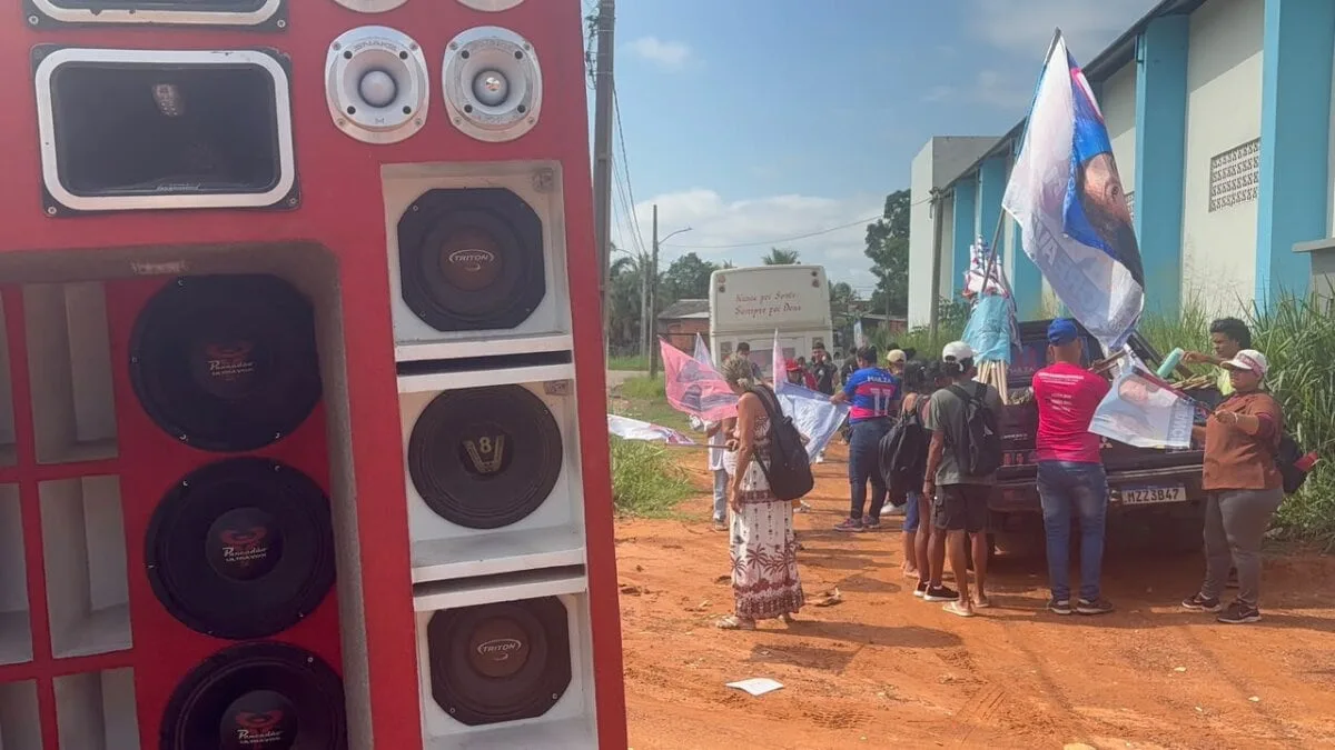 Militância de Mailza começa a chegar para caminhada no Mocinha Magalhães