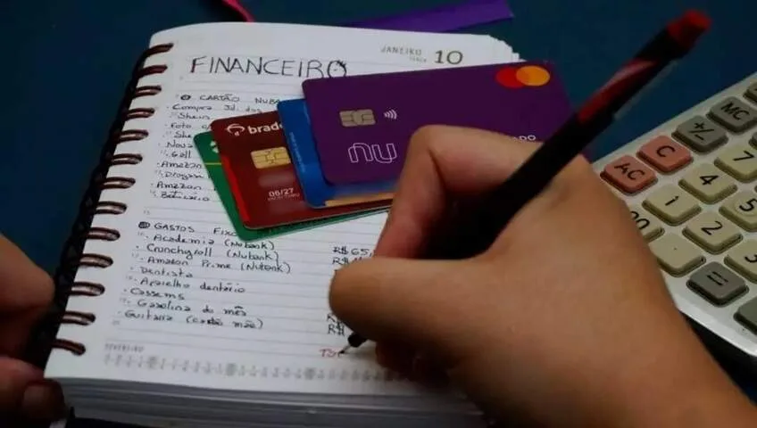 Projeto que suspendia consignados do Banco Master na folha é vetado