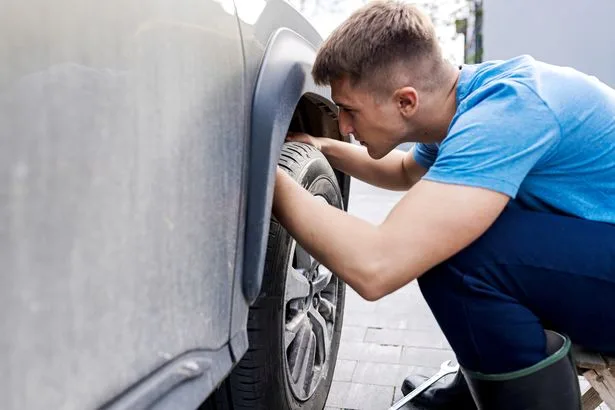 Drivers urged to make 'quick' two-second check every autumn morning