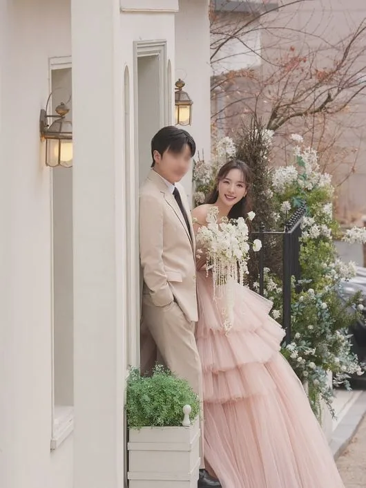 '연예계 은퇴' 스텔라 민희, 비연예인과 오늘(12일) 결혼.."예쁘게 살게요" [Oh!쎈 이슈]