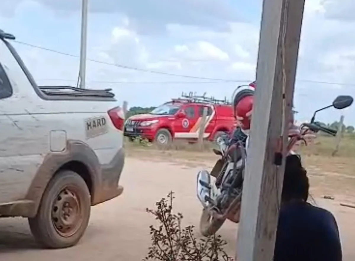 Bombeiros seguem com buscas por homem desaparecido após canoa virar em pescaria em Alto Alegre