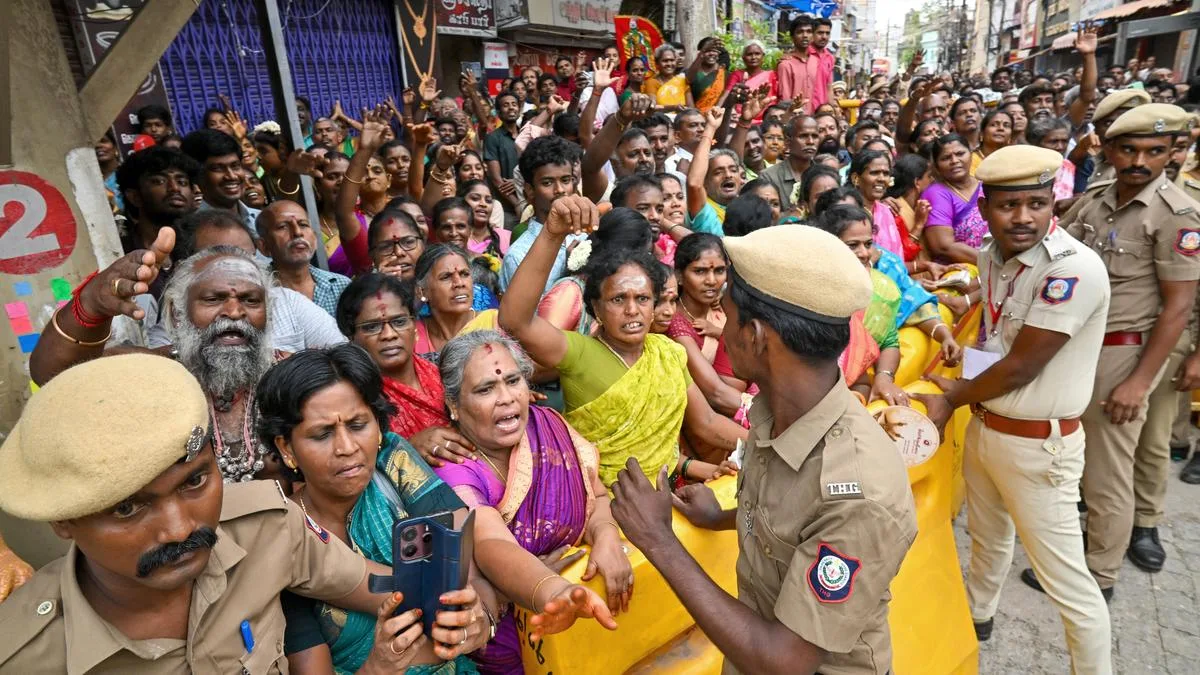 Meenakshi Temple consecration: overcautious safety measure leaves devotees disappointed