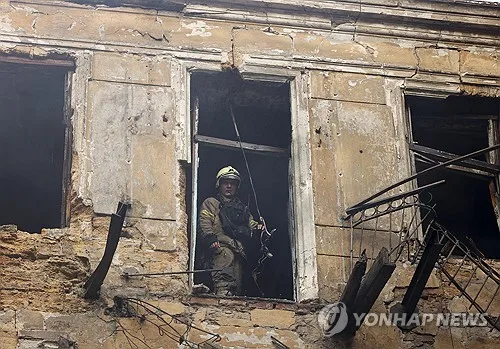 러 총선 앞두고 전쟁 격화…우크라 흑해·다뉴브항 연일 피격