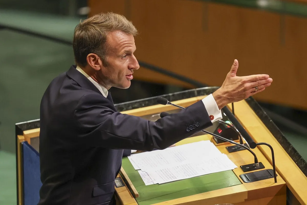 Israel não gostou do que (um duro) Macron disse: “E o francês que morreu?”