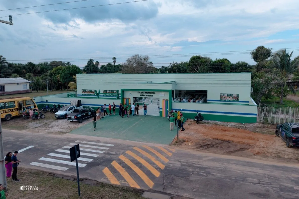 Prefeitura entrega reforma e ampliação da Escola Mâncio Lima com investimento de R$ 500 mil