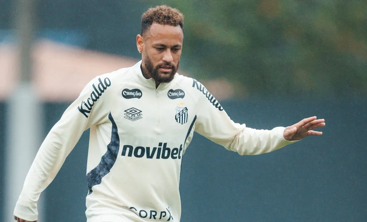 Neymar atribui ausência à comissão do Santos: “Eu estava à disposição”