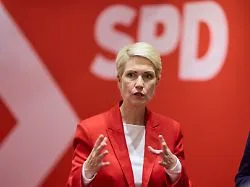 "Nun beginnt die Arbeit": Rot-Rot-Grün startet Regierungsbildung in MV