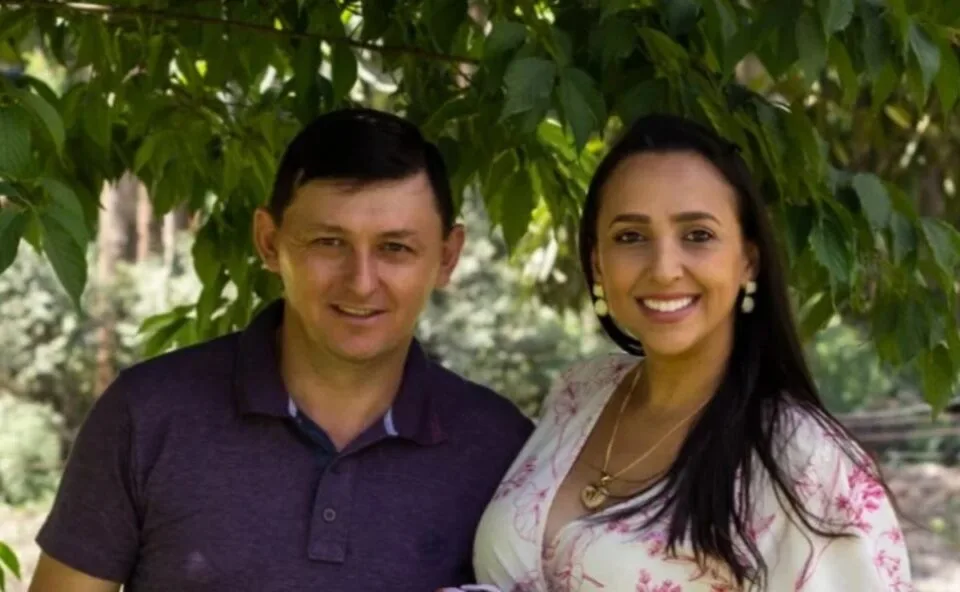 Casal morto em acidente entre micro-ônibus e caminhão na BR-373 é identificado; vítimas deixam filha de 8 anos