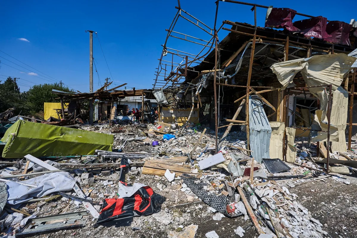 Guerre en Ukraine : appel à la tenue des élections ; frappe de drone sur Zaporijjia