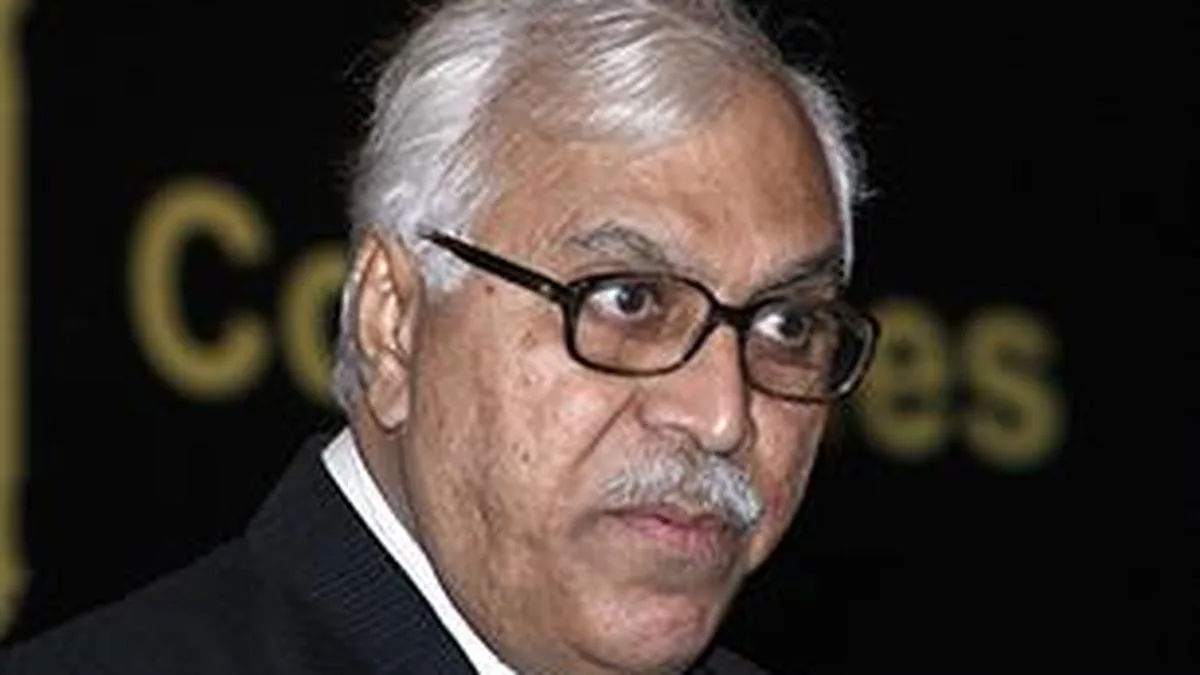 ECI should give details of decisions taken and whether they had majority backing: former Election Commissioners