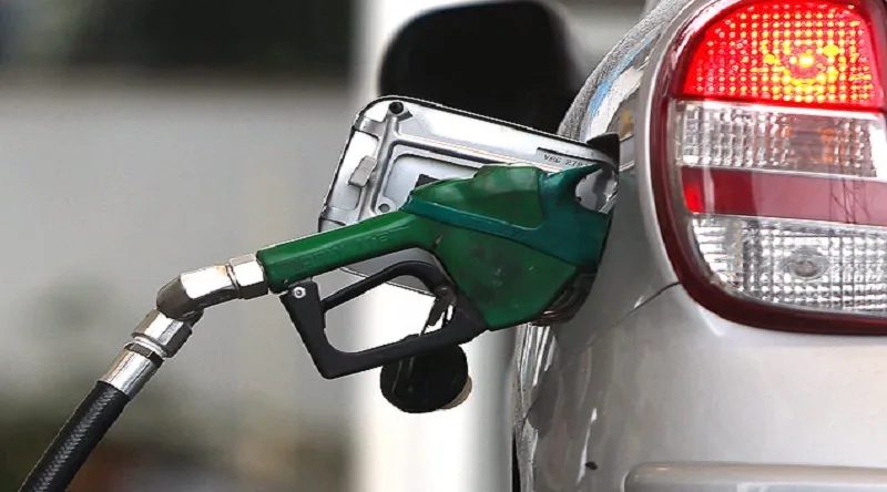 Irão: Governo aumenta desconto no ISP para gasóleo e gasolina