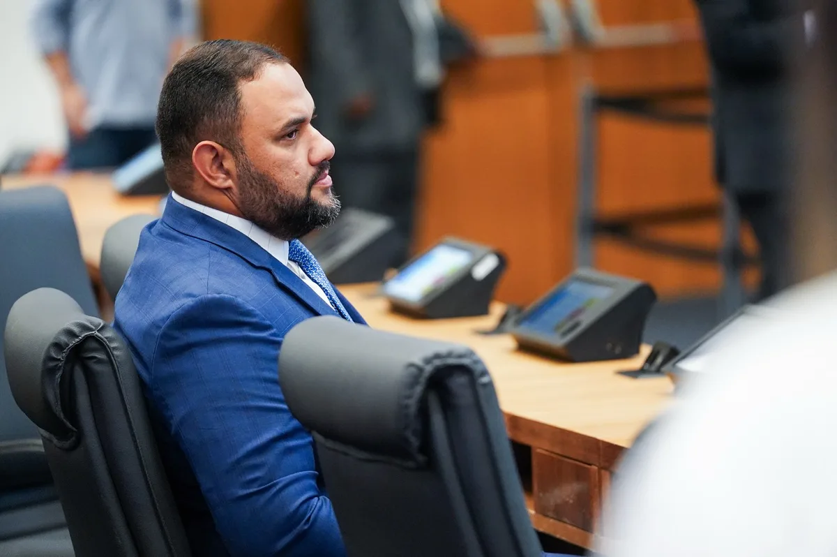 Alerj perde mais um deputado atingido por investigação da PF