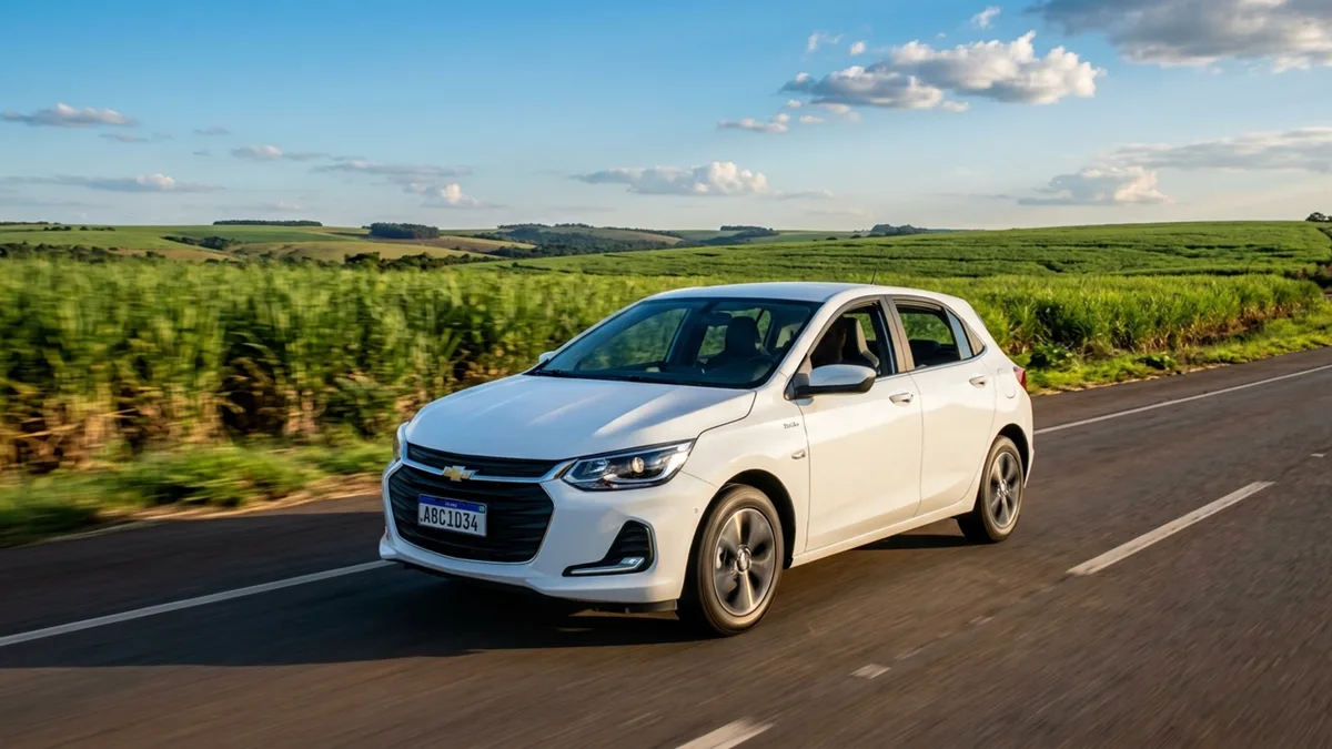 Hatch turbo automático de R$ 99.990 abre mão da gasolina, roda somente com etanol e reduz em aproximadamente 70% as emissões de carbono