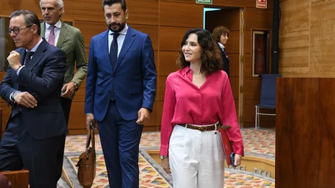 Más allá de Feijóo: Ayuso tampoco recibe el apoyo deseado del PP de Madrid por el escándalo del ático
