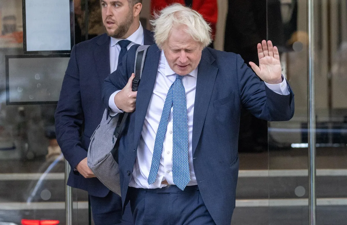 El ex primer ministro británico Boris Johnson viajaba en el tren anterior al atacado por un dron ruso cerca de la frontera entre Ucrania y Polonia