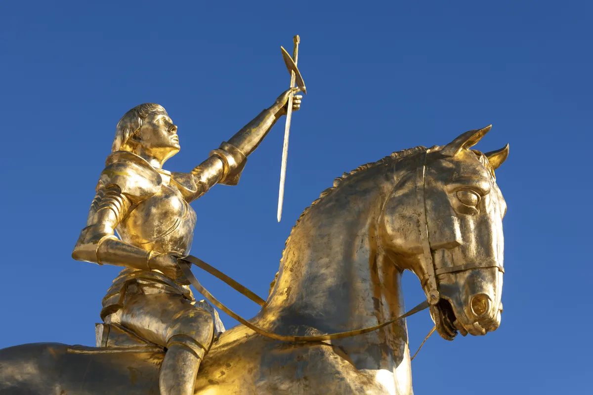 Jeanne d'Arc, championne de l'histoire de France : "Une fille du peuple qui s’est dressée contre les puissants"