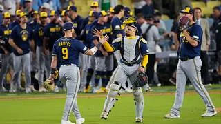 MLB: Cerveceros de Jackson Chourio y Williams Contreras barren para avanzan a la Serie Mundial