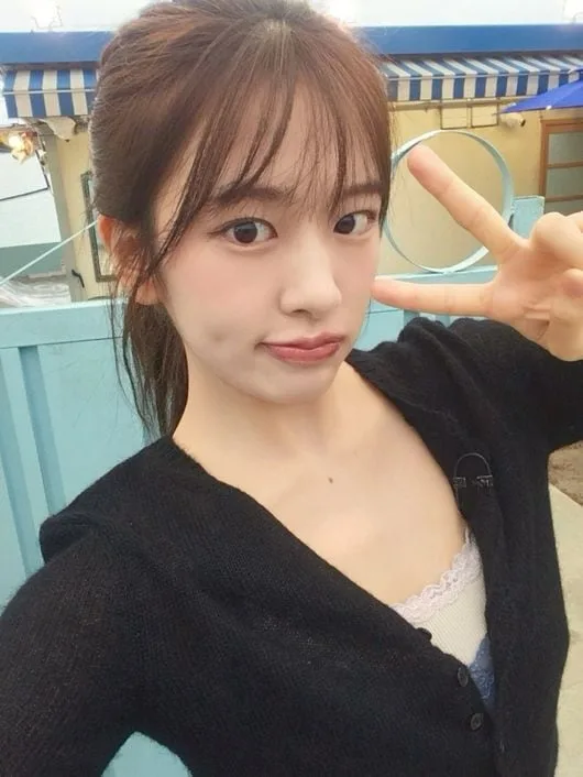 안광 사라진 맑눈광…안유진, 10시간 중노동에도 비타민 에너지 ('우주떡집')