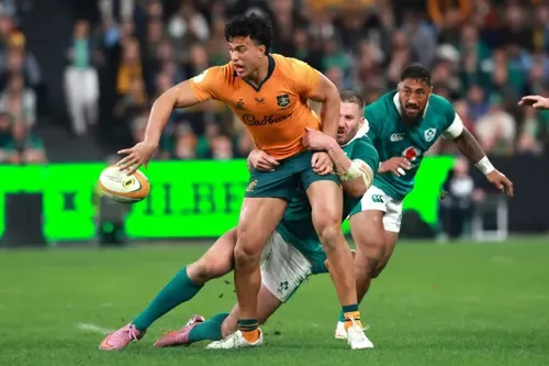 Wallabies' Les Kiss set to gamble on Joseph-Aukuso Suaalii to counter Springboks' aerial threat