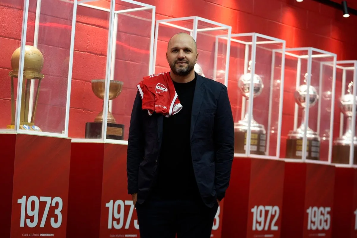 Sorpresa en Independiente: el brasileño Jadson Viera se convirtió en el nuevo entrenador tras la salida de Quinteros