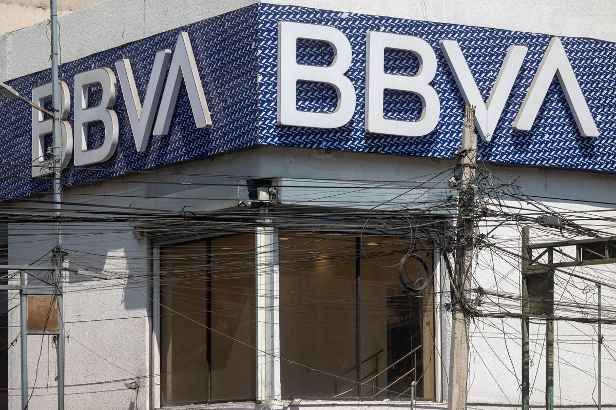 BBVA México anuncia beneficio para trabajadores del IMSS que planean su retiro en 2026