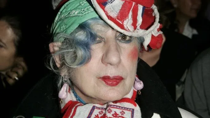 Anna Piaggi, l'apparition des "Fashion weeks"