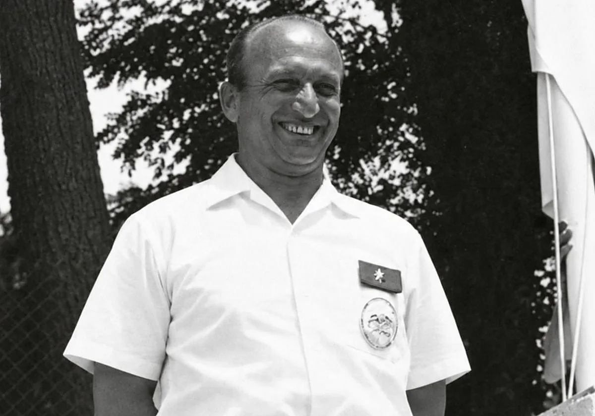 Toledo homenajea al comandante Federico Acevedo, pionero en popularizar el deporte
