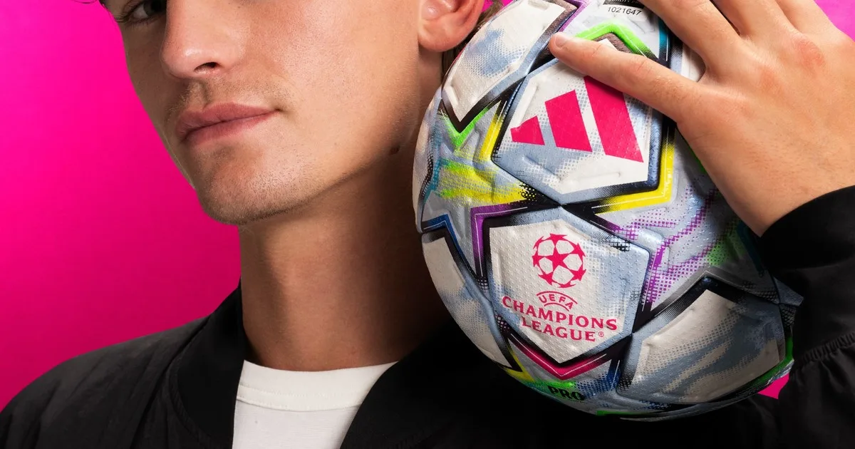 Con Nico Paz como modelo, la Champions League presentó pelota para la temporada 2026/27