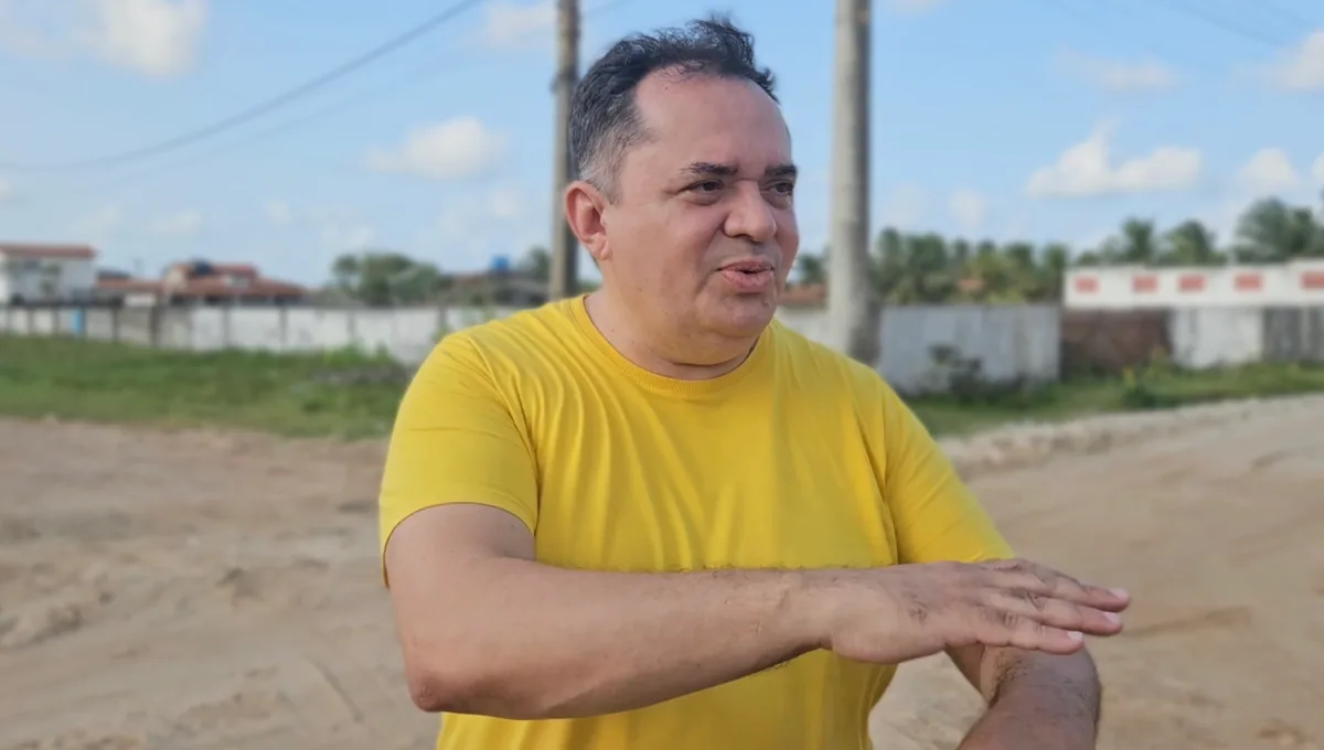 Rodrigo de Bolsonaro visita Redinha Nova e apresenta propostas para reciclagem, educação e saneamento