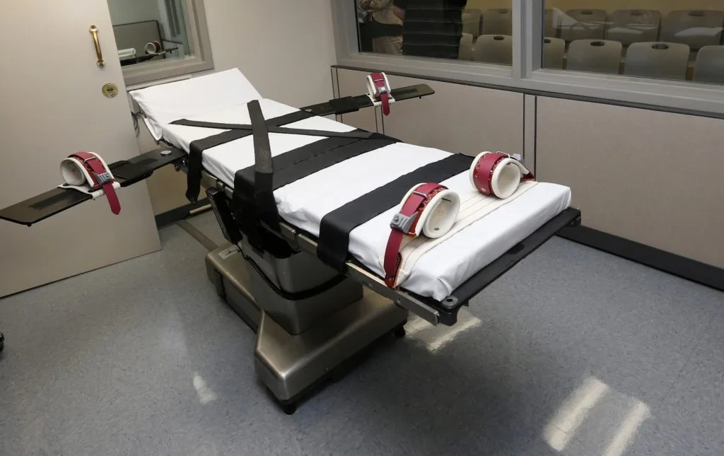 Tennessee and Oklahoma put men to death as U.S. states schedule 3 executions for the same day