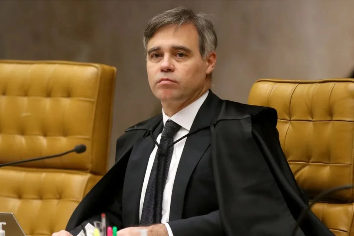 Ministro do STF André Mendonça deixa sociedade do Instituto Iter