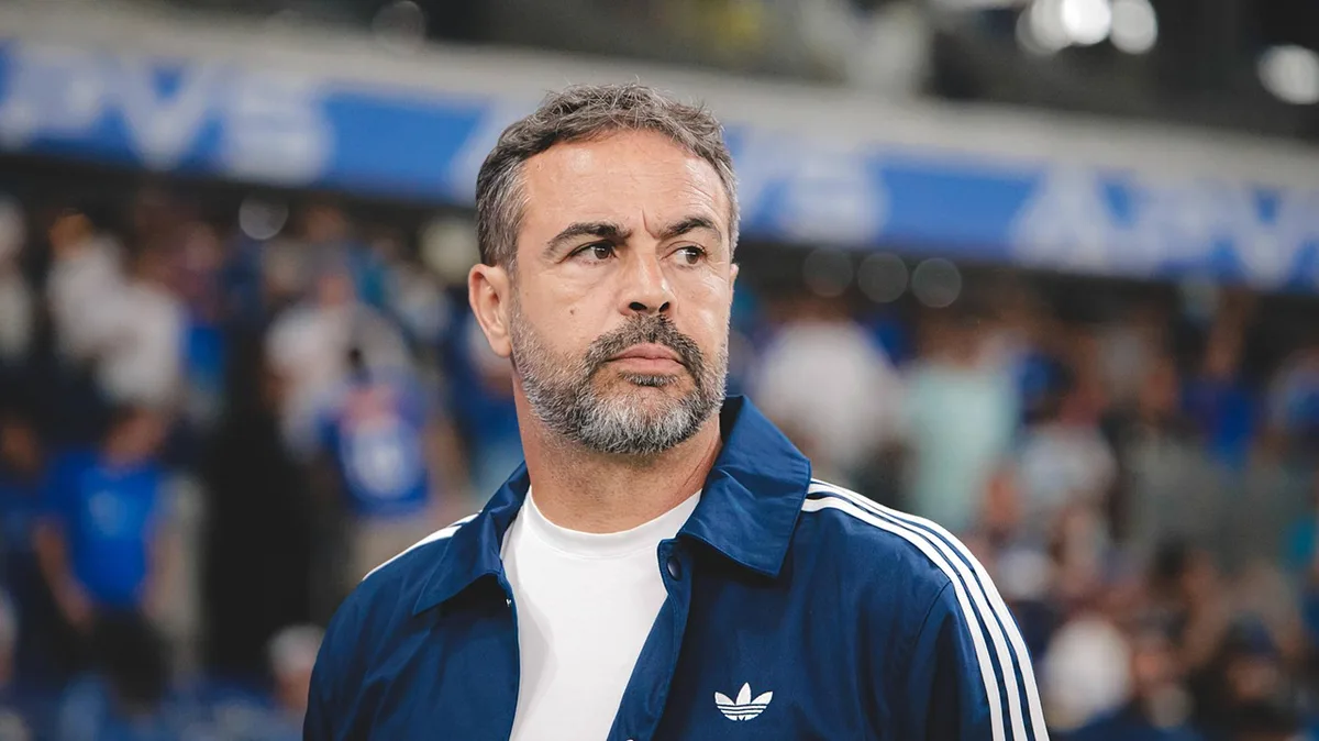 Kaio Jorge brilha e dá a vitória a Artur Jorge