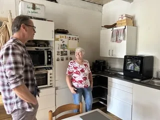 TÉMOIGNAGE. « C’est un miracle » : comment cette Bretonne, âgée de 80 ans, a pu faire face aux travaux dans sa maison