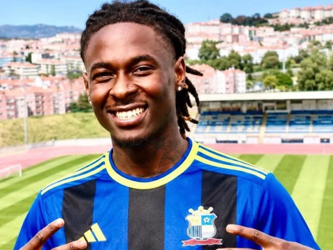 Murió Quevin Castro, futbolista portugués de cuarta división, tras descompensarse durante un partido