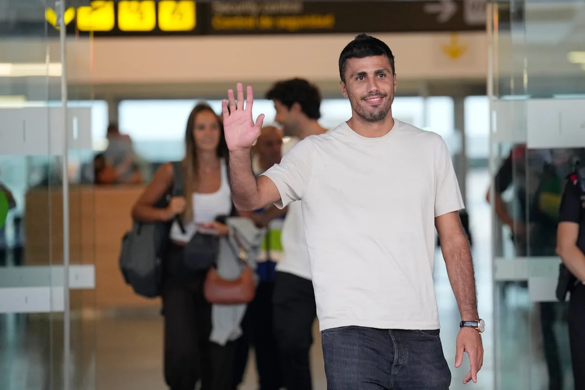 Rodri, a su llegada a Barcelona: “Estoy cumpliendo un sueño, iremos a por la Champions y todo lo que se ponga por delante”