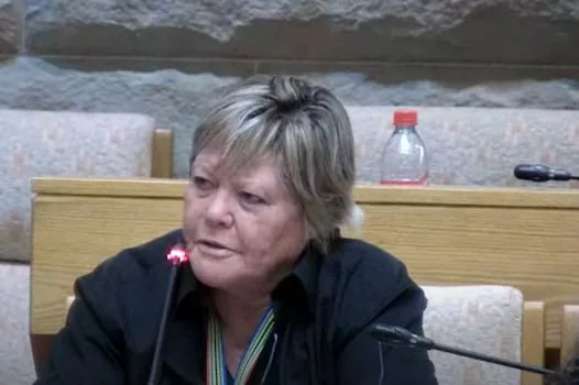 Ex-Hawks boss claims billionaire paid R10m for Glynnis Breytenbach’s DA position