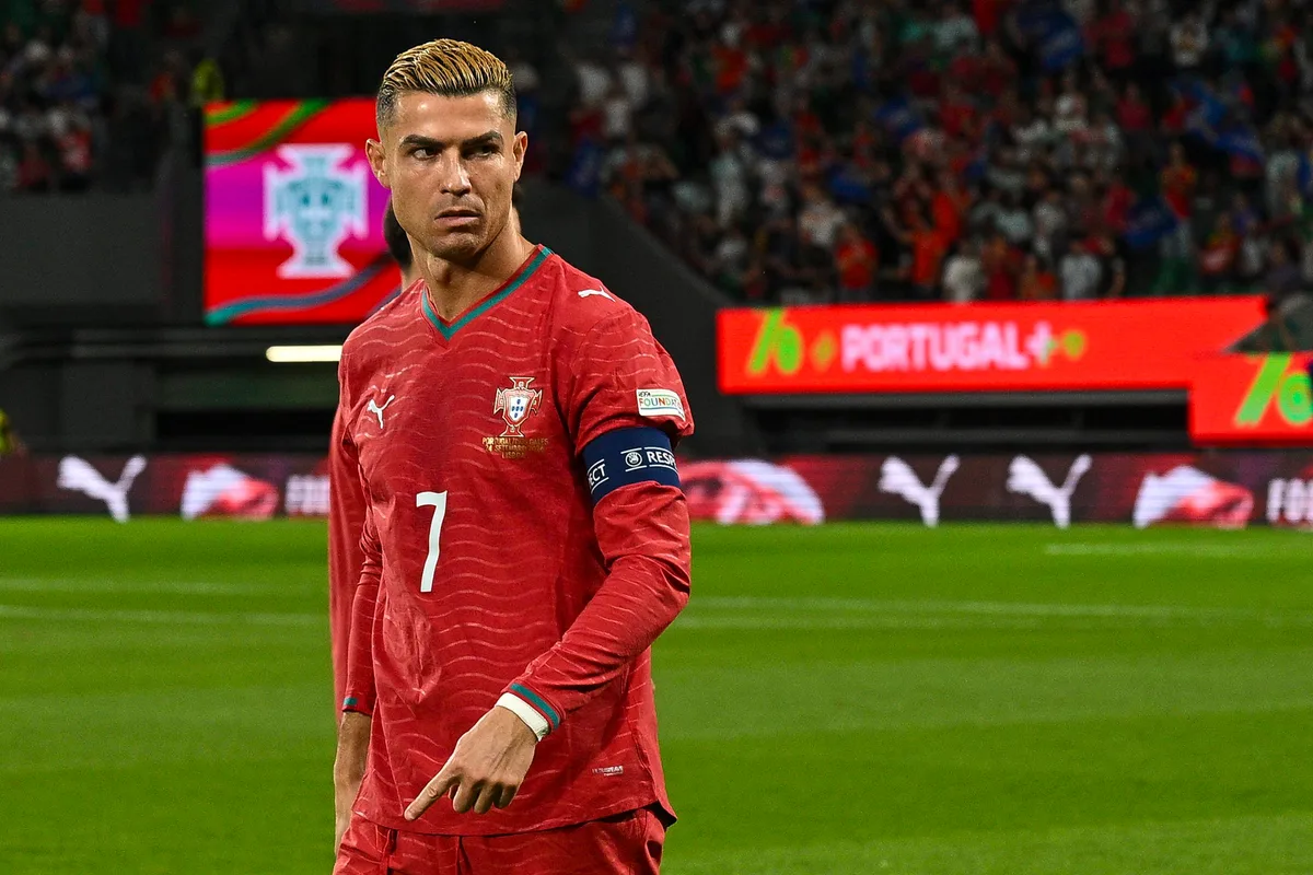Cristiano Ronaldo é suspenso após abandonar seleção de Portugal