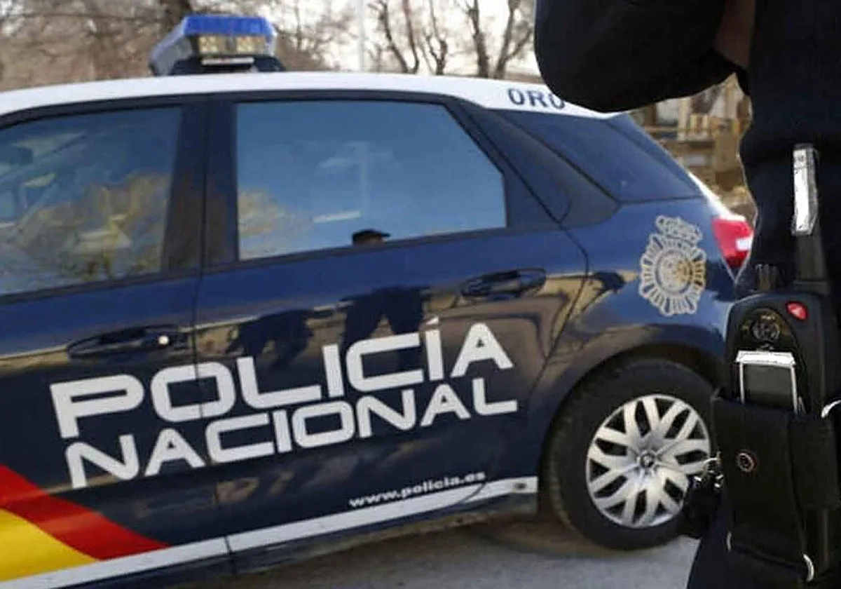 Prende fuego al colchón de un sintecho en Vigo y admite ante la Policía su xenofobia