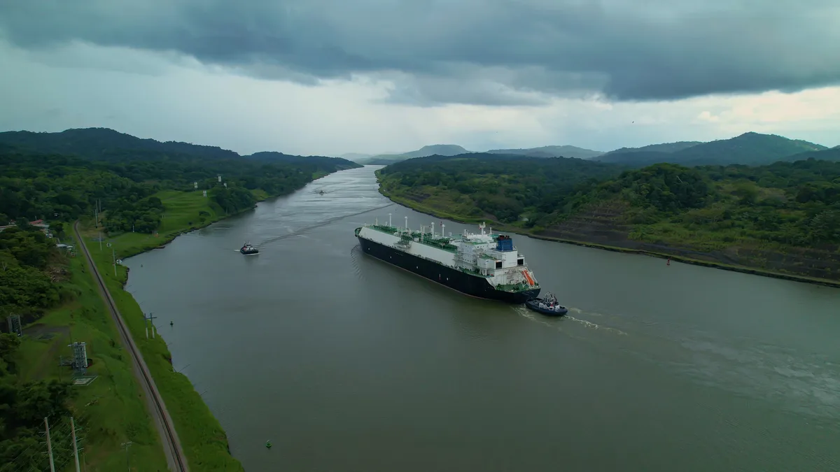 El Niño obliga a un ajuste logístico en el Canal de Panamá