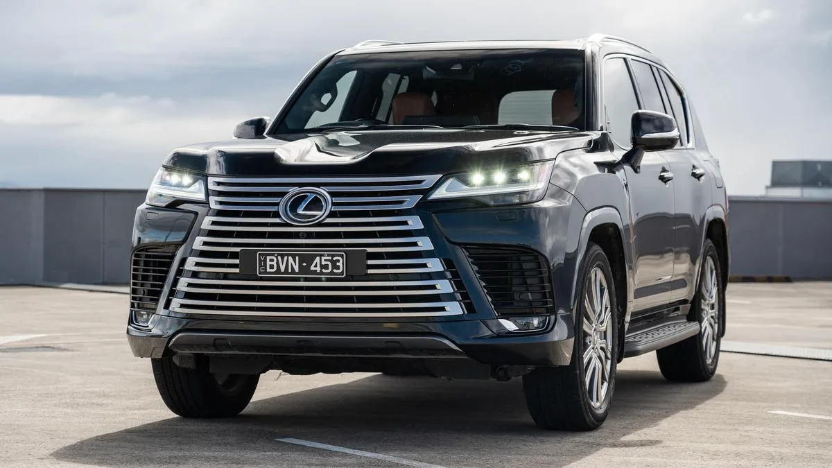 Lexus GX, LX: Fix announced for potential mechanical failures, some engines to be replaced