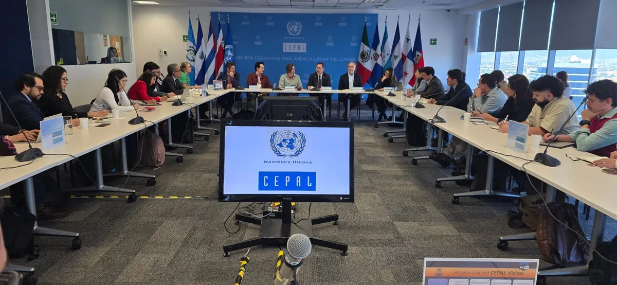 Cepal pide a Latinoamérica evitar alineamientos "rígidos" ante pugna de EEUU, China y UE