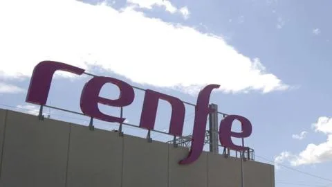 Renfe vuelve a los beneficios y gana 60 millones de euros en 2025