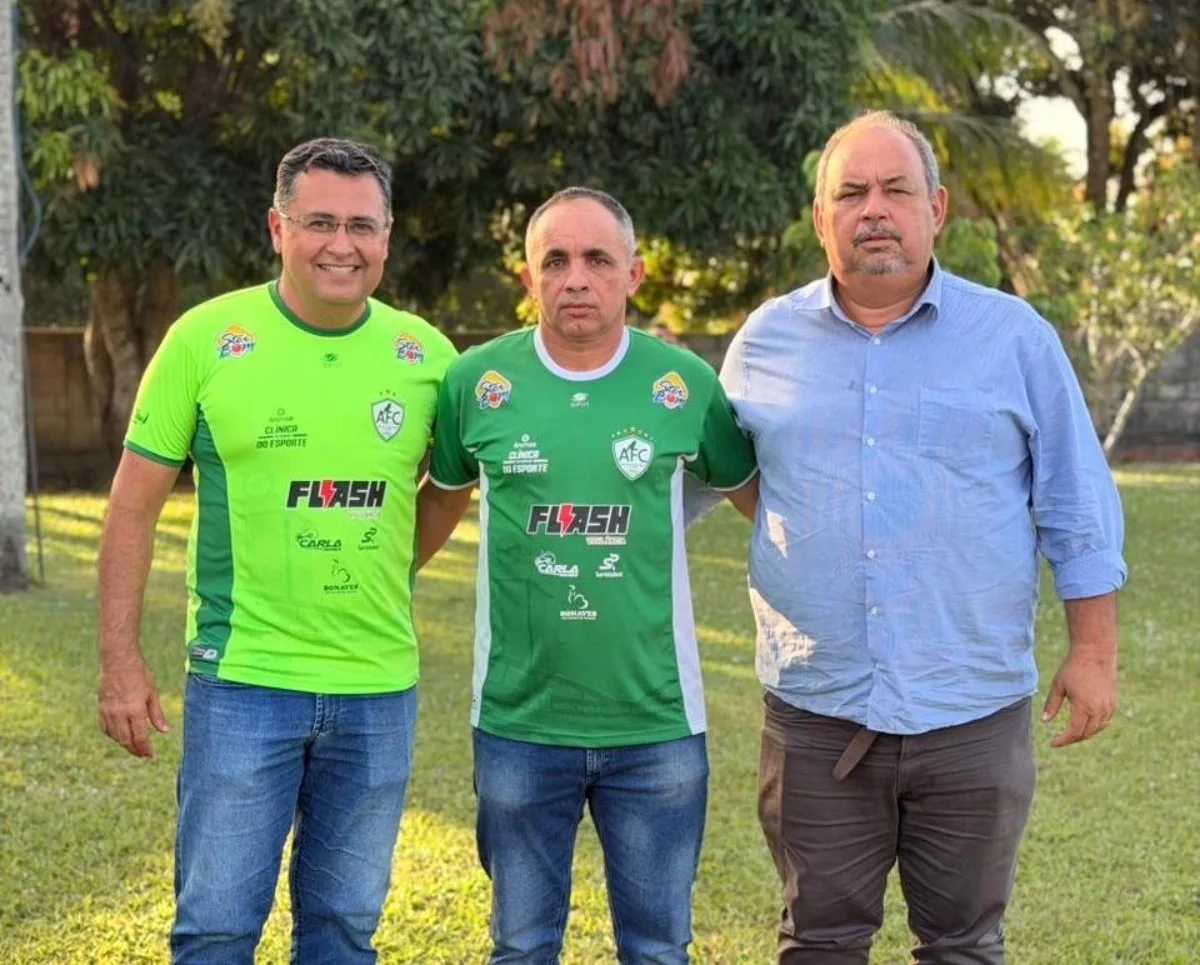 Alecrim anuncia técnico Tostão, campeão piauiense em 2026
