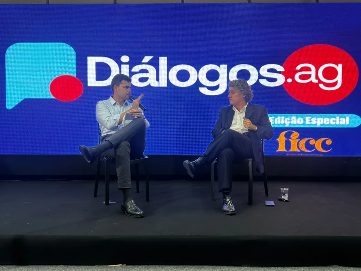 Brasil deve evitar aliança exclusiva com EUA ou China no agro, diz especialista