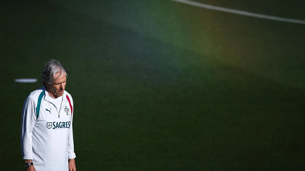 Os 23 eleitos de Jorge Jesus para o País de Gales: há dois ausentes