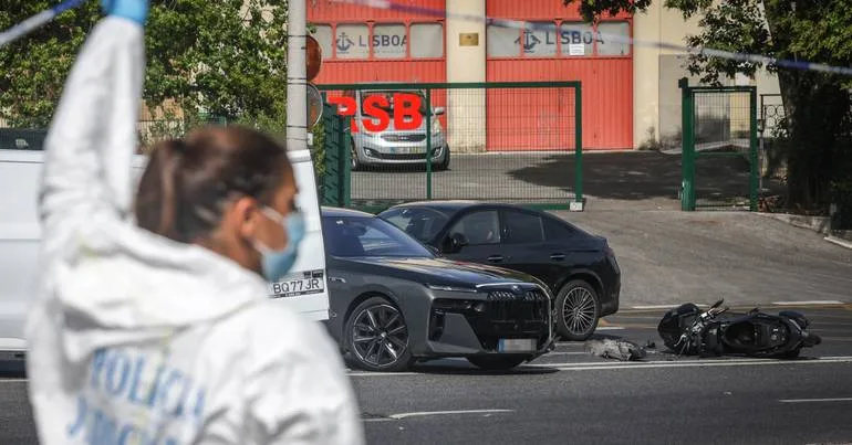 Roubo de relógios. Suspeito morre após tentativa de fuga