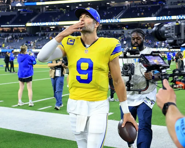 Rams crush Giants on Donald’s return to NFL as Dart hobbles off with knee injury