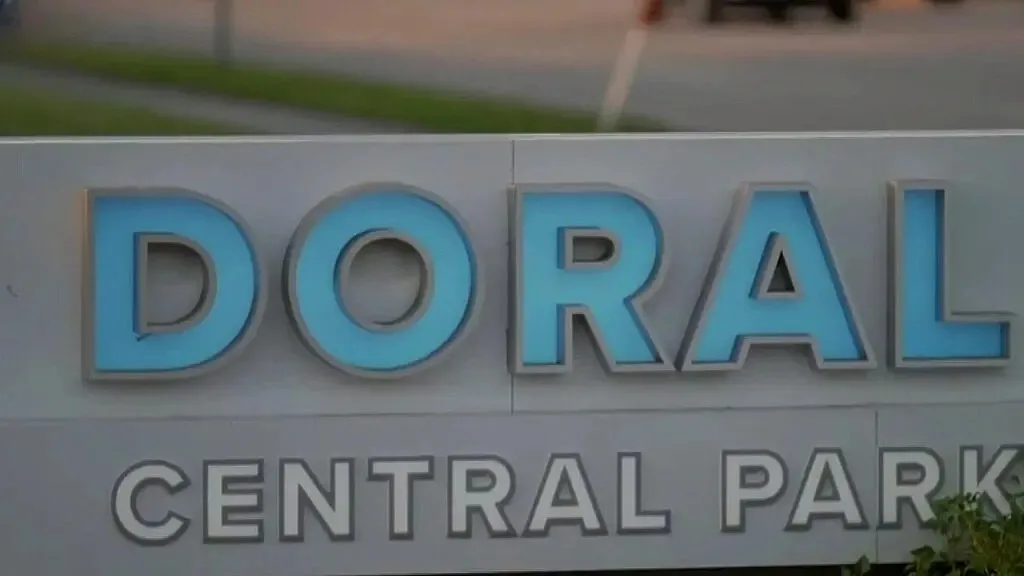 "No me siento segura": venezolana con asilo pendiente revela su miedo a ICE en Doral