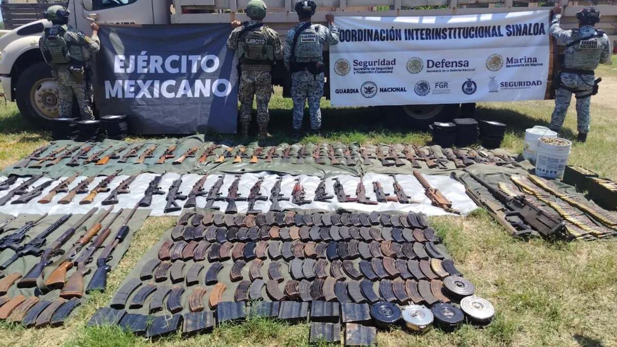 Incautan 54 armas de fuego pertenecientes al crimen organizado en Sinaloa: hay un Barret .50 entre lo confiscado
